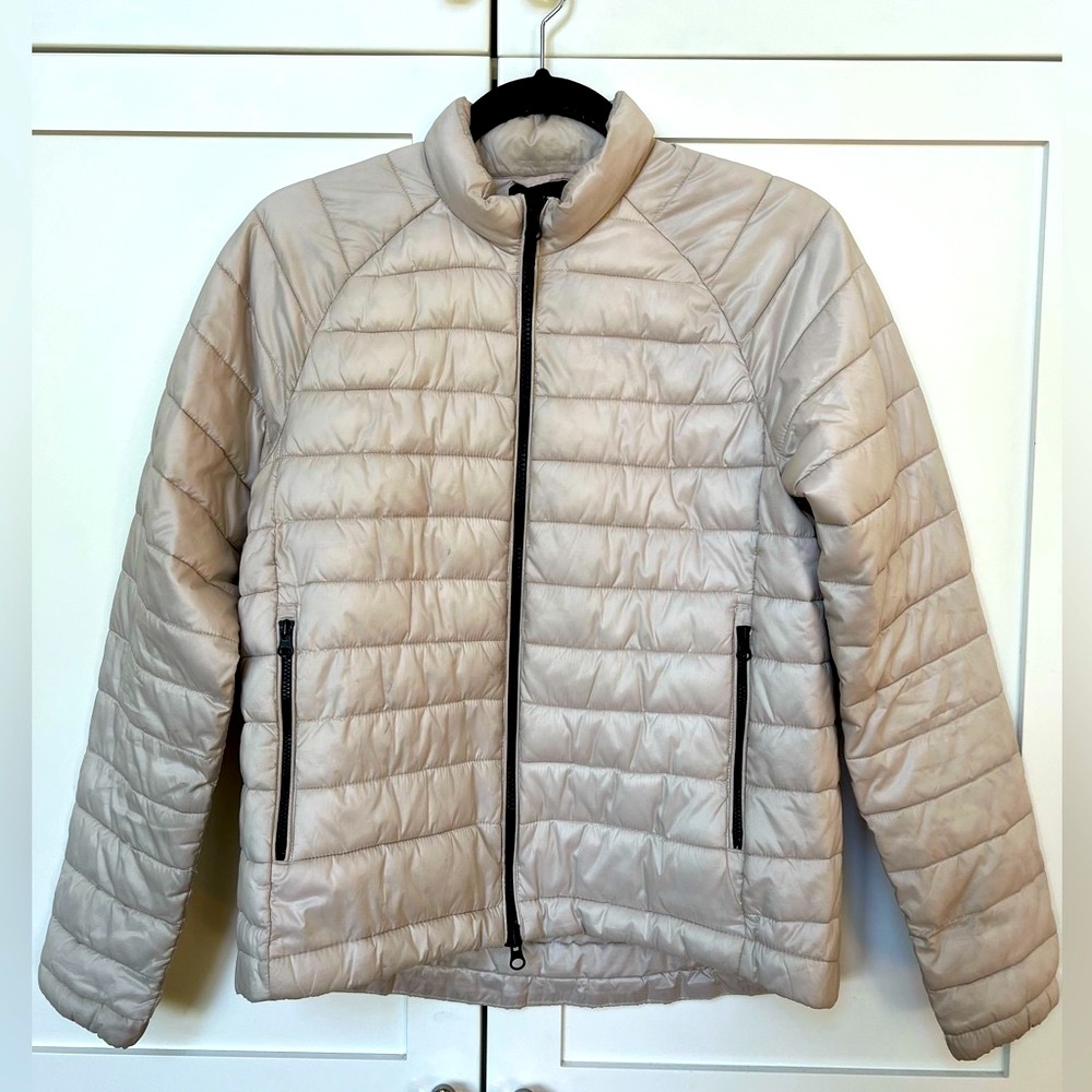 Everlane Lightweight Puffer Jacket - pearl - S